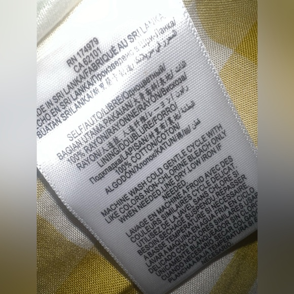 BCBGeneration Yellow Gingham V-Neck Wrap Dress Size Small NWT - Picture 5 of 9